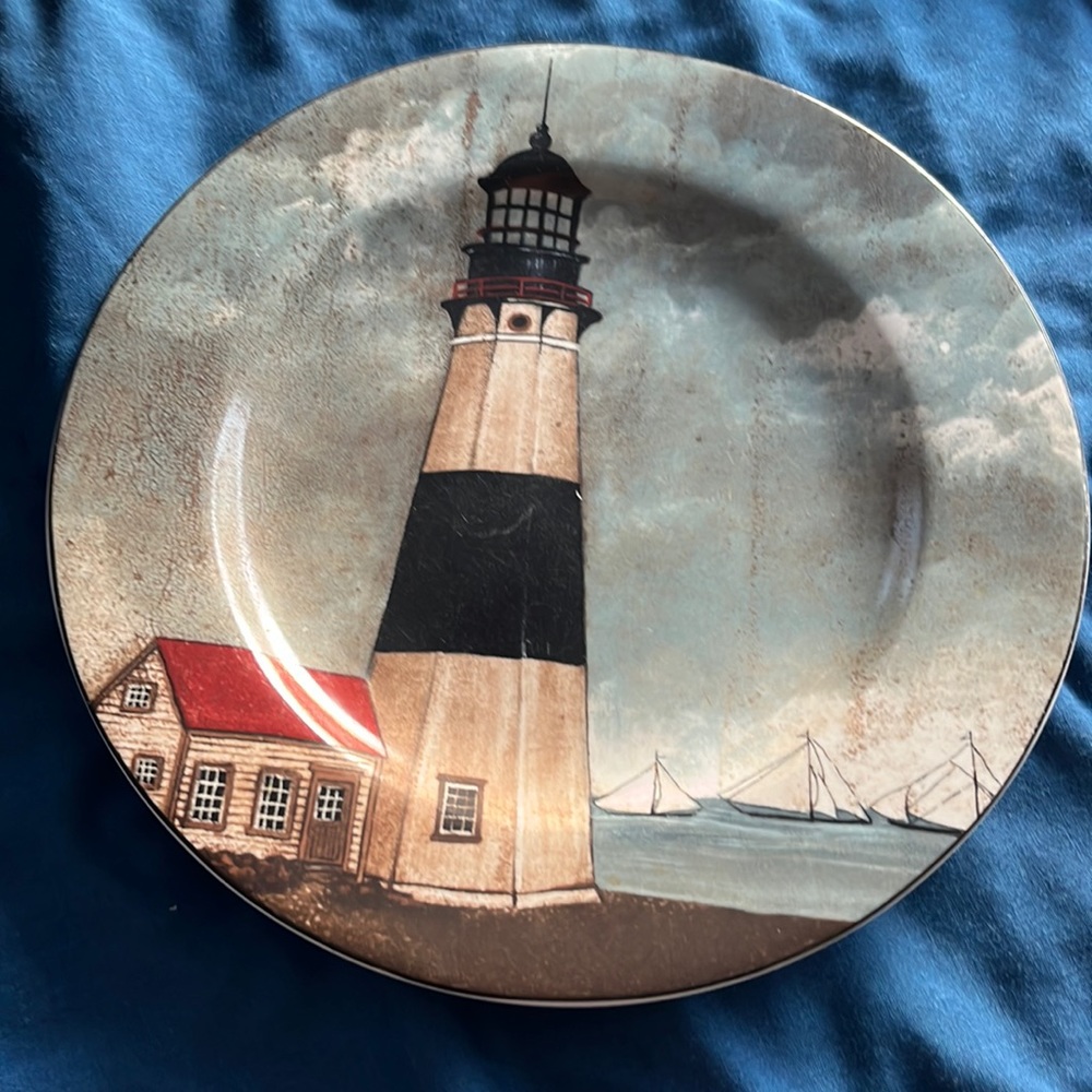 Sakura By the Sea plate